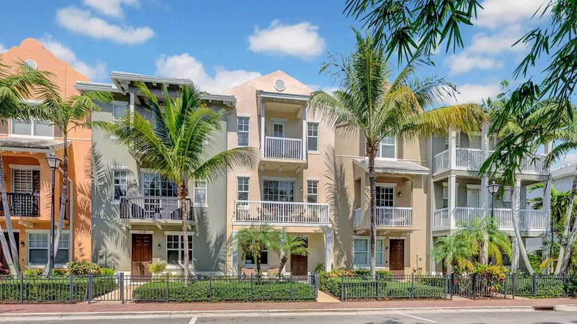 Sold Nov 2025 · 108 SW 1st Avenue, Delray Beach