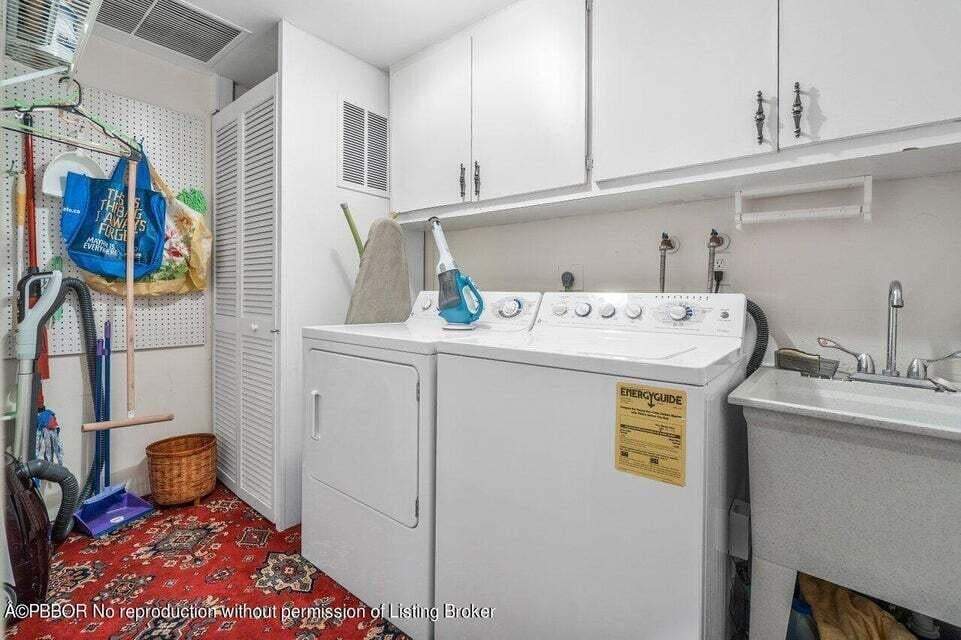 150 Bradley 0403 Place #403 — photo 2
