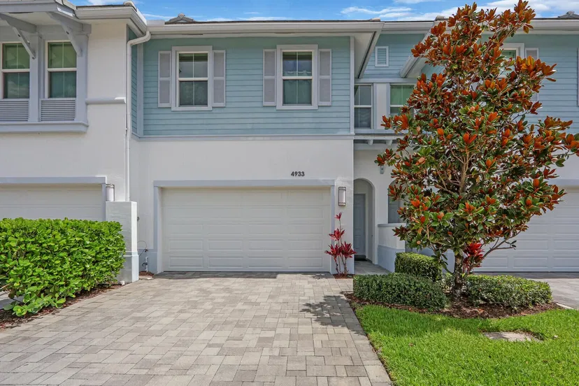 Sold Oct 2025 · 4933 Pointe Midtown Way, Palm Beach Gardens