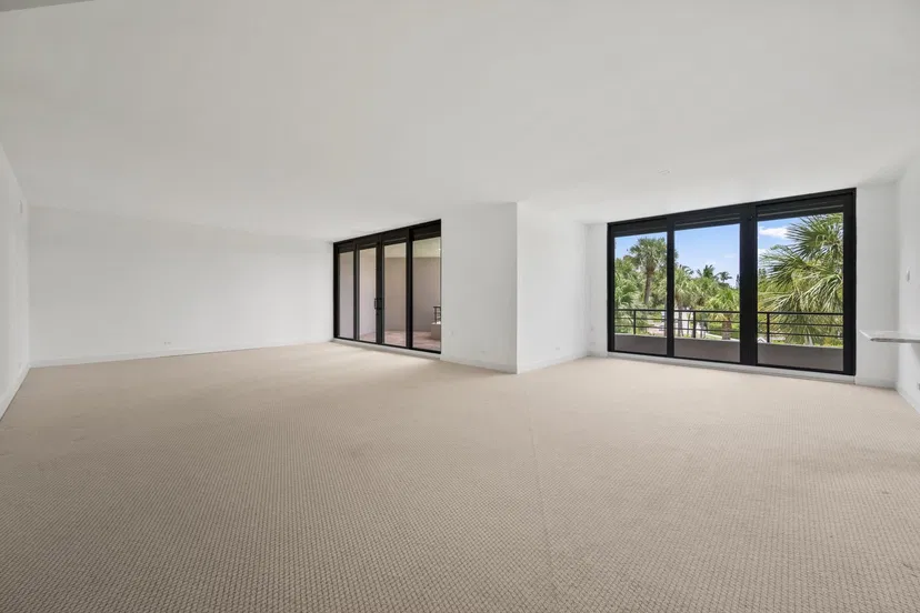120 Sunset Avenue #W3b — photo 2