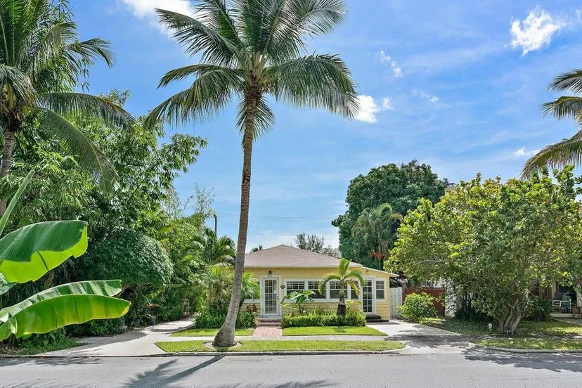 Sold Nov 2025 · 1512 Florida Avenue A/B, West Palm Beach