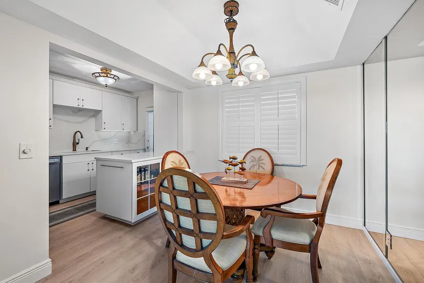 2185 Ibis Isle Road #7 — photo 4