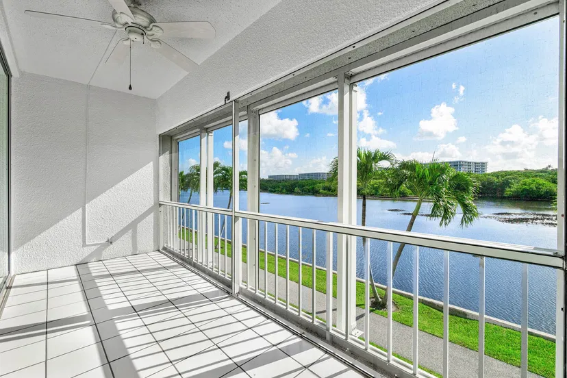 2165 Ibis Isle Road #6 — photo 2