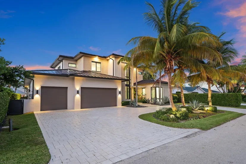 Sold May 2026 · 933 Allamanda Drive, Delray Beach