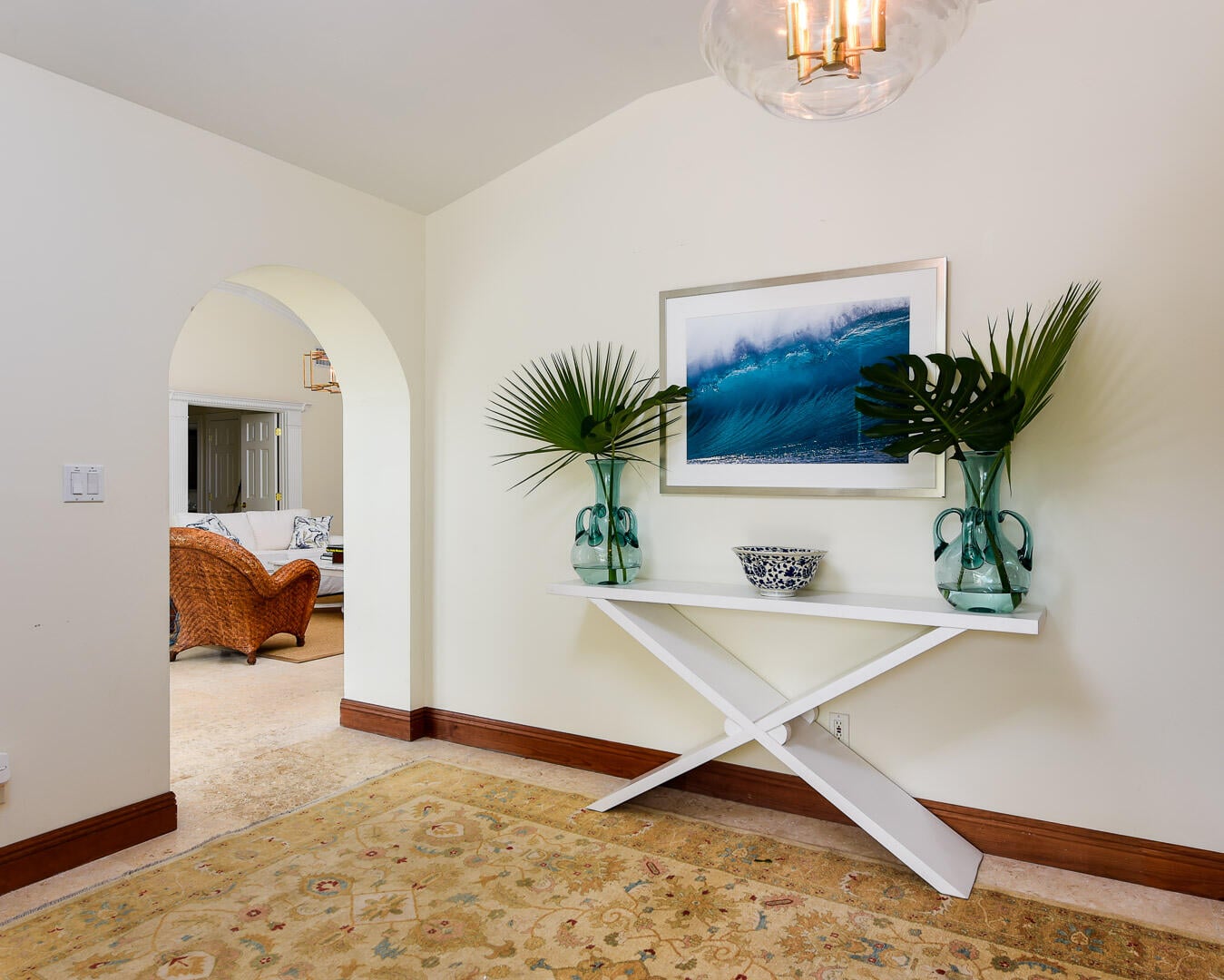 222 Miraflores Drive — photo 2