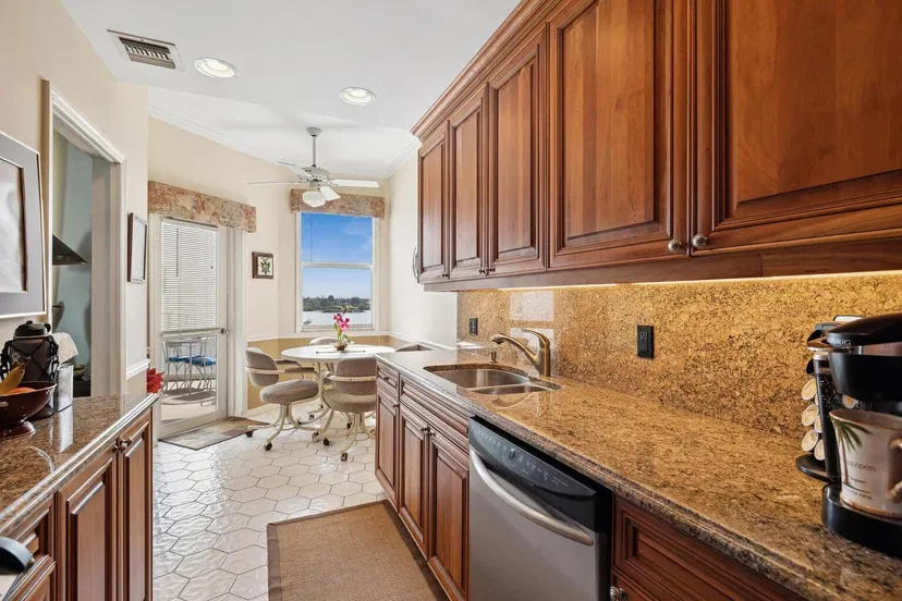 2860 S Ocean Boulevard #602 — photo 3