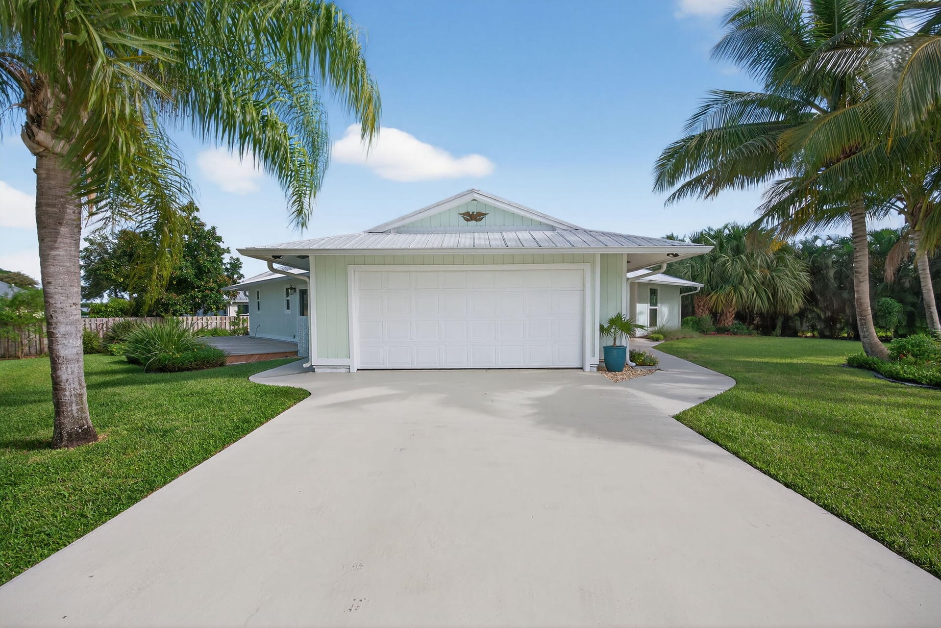 Sold May 2026 · 5273 SE Tall Pines Way, Stuart