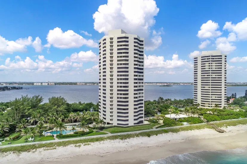 5070 N Ocean Drive 10a, Singer Island