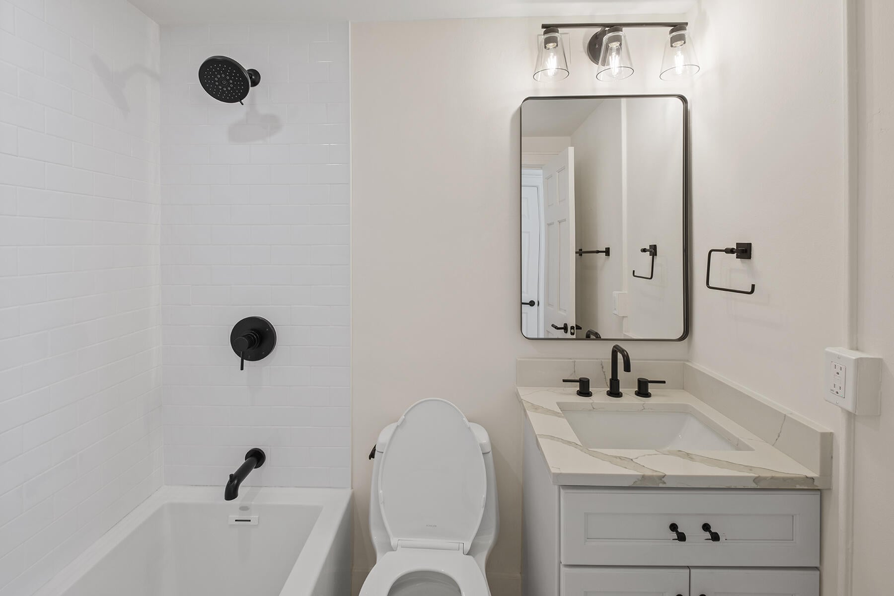 235 Sunrise Avenue #3103 — photo 4