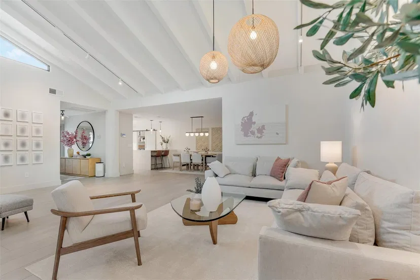 Sold Aug 2026 · 8569 Casa Del Lago, Boca Raton