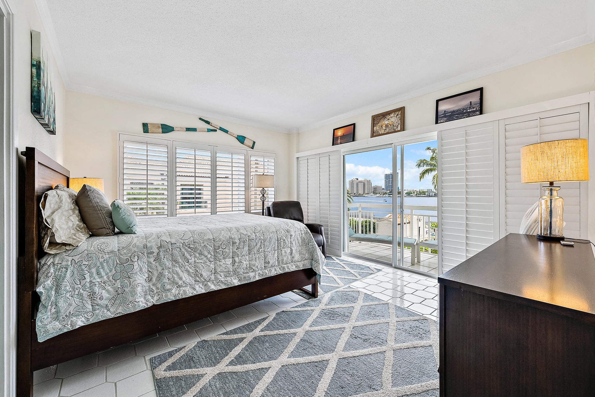 250 Bradley Place #308 — photo 2