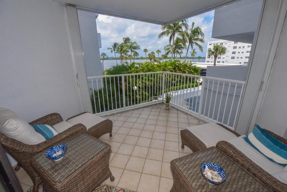 2860 S Ocean Boulevard #202 — photo 3