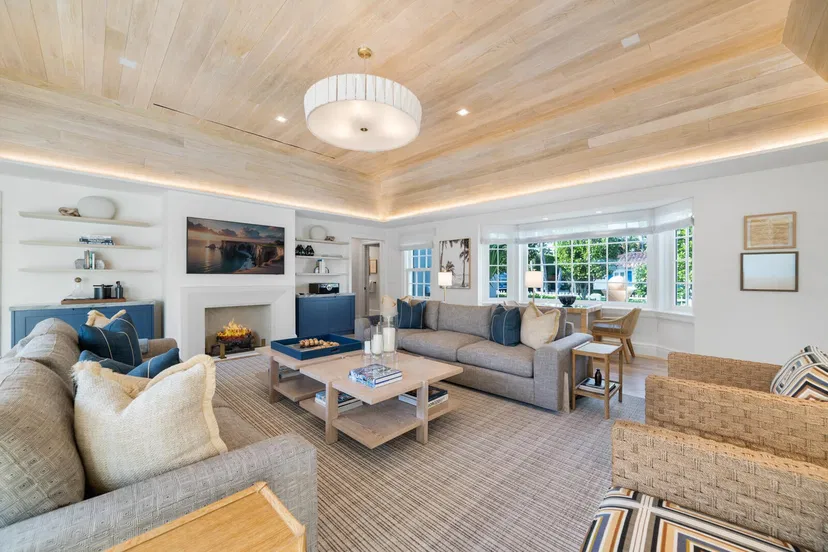 284 Monterey Road — photo 3