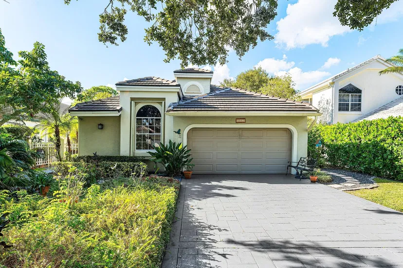 Sold Mar 2026 · 6861 Briarlake Circle, Palm Beach Gardens