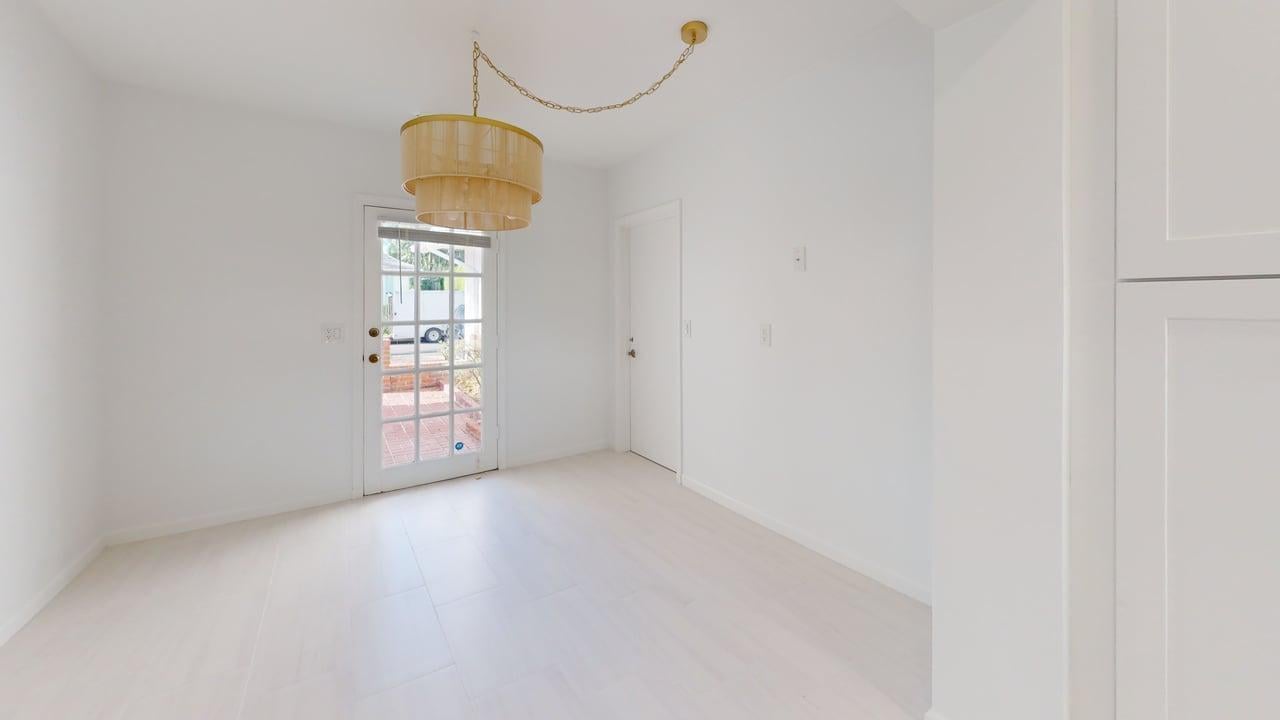 219 Ridgeview Drive — photo 4