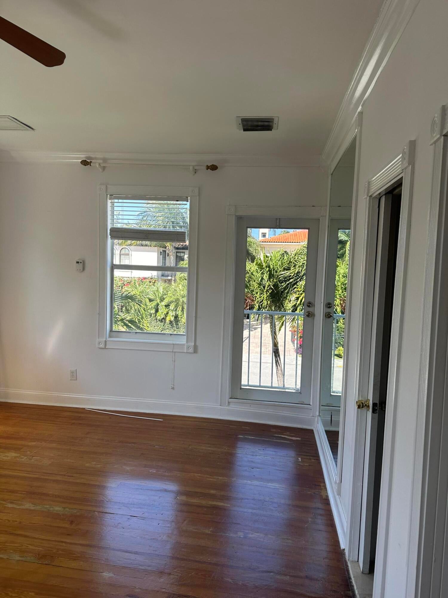258 Seminole Avenue #4 — photo 4