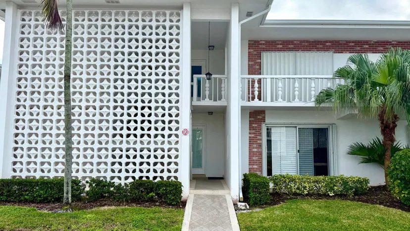 4501 S Ocean Boulevard #D2 — photo 2