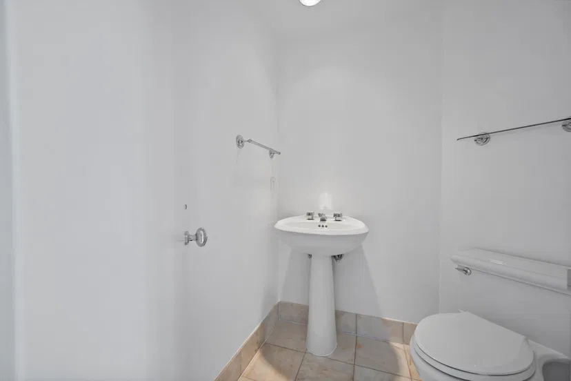 265 Everglade Avenue — photo 5