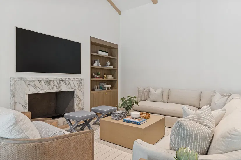 232 La Puerta Way — photo 4
