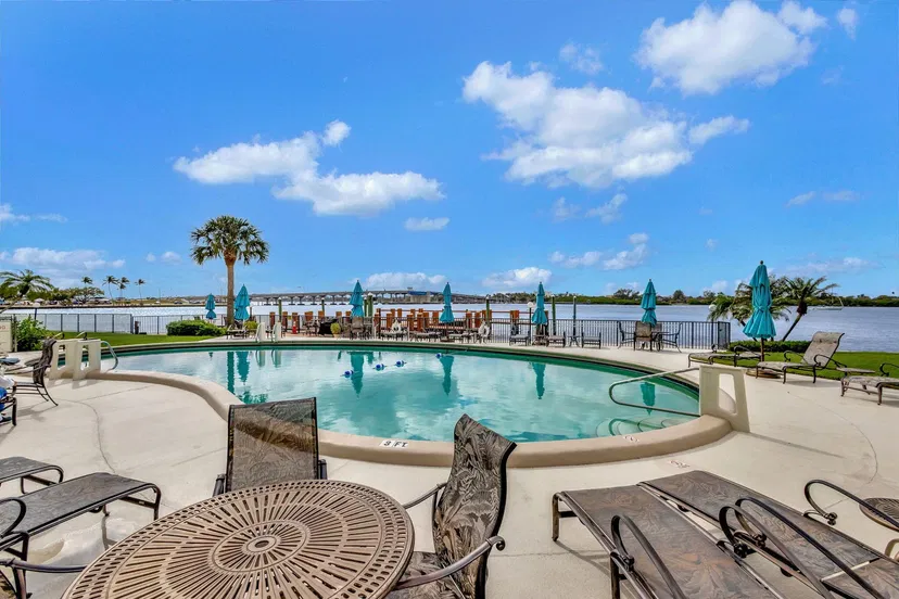 2840 S Ocean Boulevard #413 — photo 4