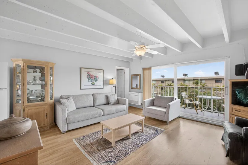 4001 S Ocean South Palm Beach Unit 315