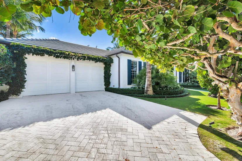 216 Sandpiper Drive — photo 3