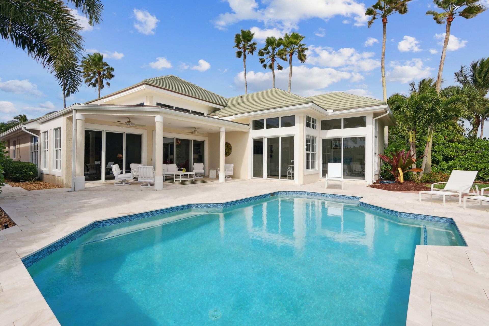 Sold Apr 2026 · 7000 SE Lakeview Terrace, Stuart