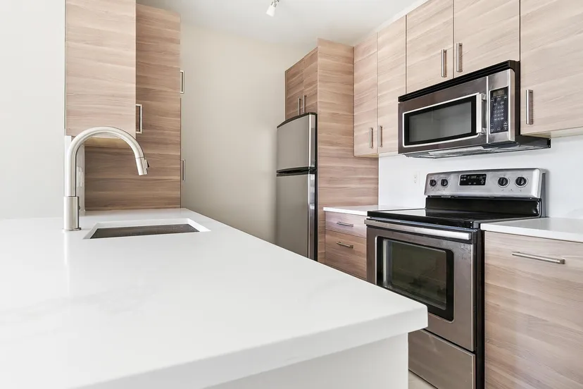 Sold Mar 2026 · 630 S Sapodilla Avenue 533, West Palm Beach