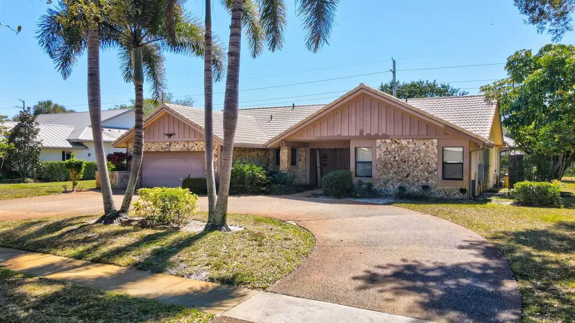 Sold Mar 2026 · 2910 Banyan Boulevard Circle NW, Boca Raton