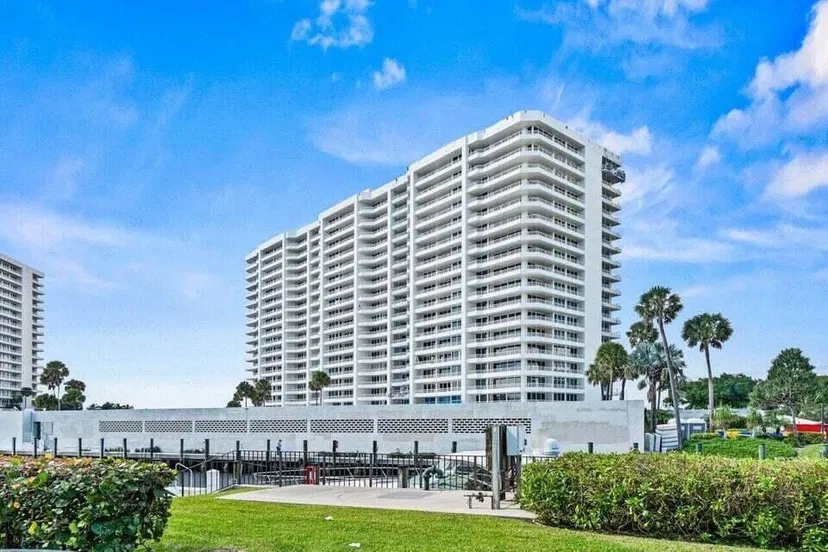 4201 N Ocean Boulevard 1705, Boca Raton