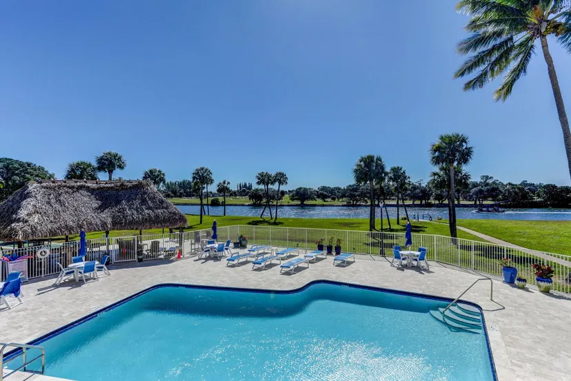 Golfview North Palm Beach I Unit 207