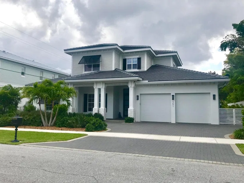 951 NE 2nd Terrace, Boca Raton
