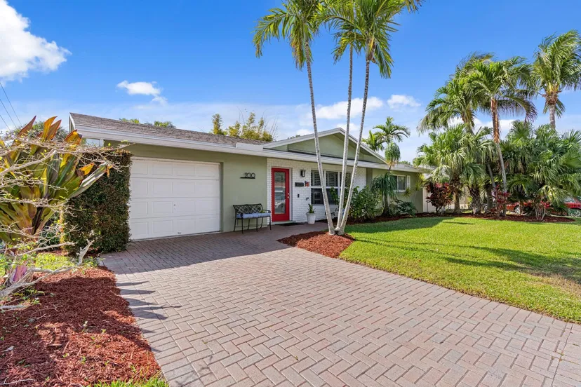 Sold Oct 2026 · 200 SW 5th Street, Boca Raton