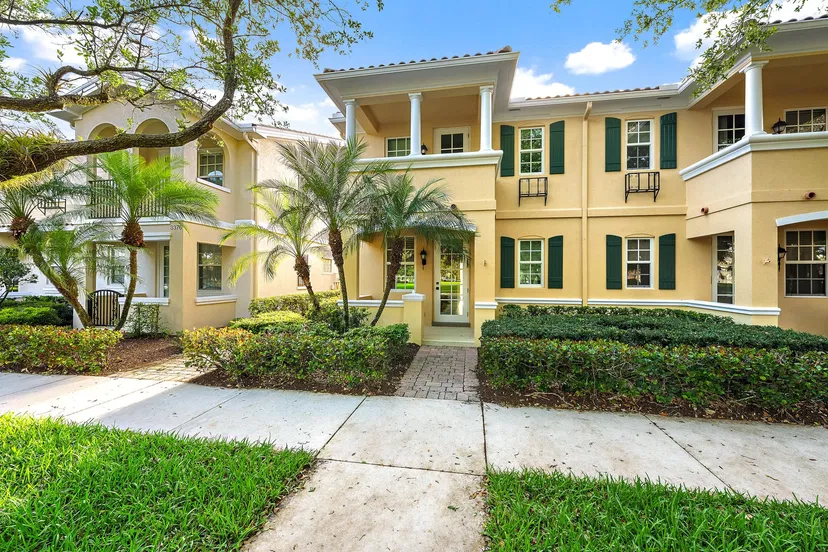 Sold May 2026 · 3372 Greenway Drive, Jupiter
