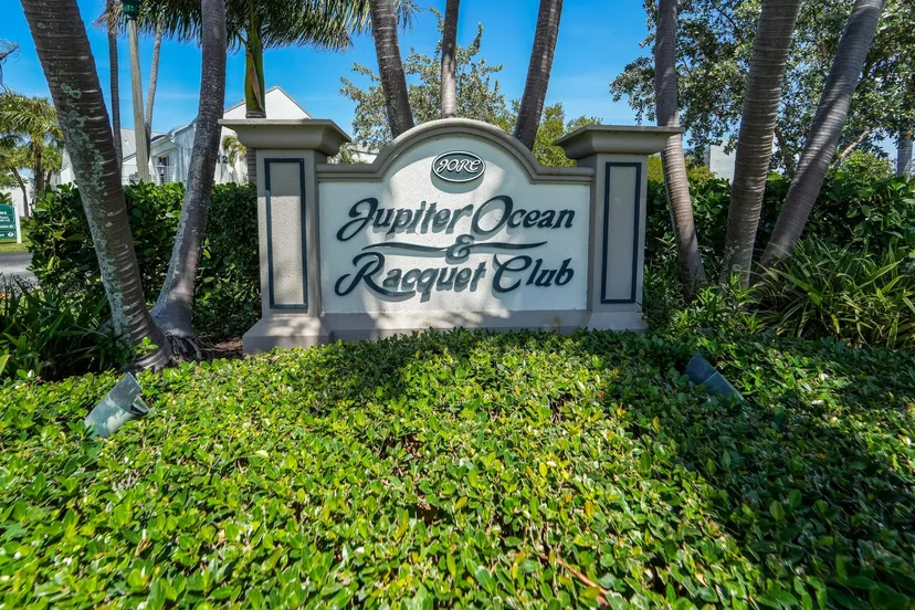Jonathan's Landing Jupiter FL Unit 303m1