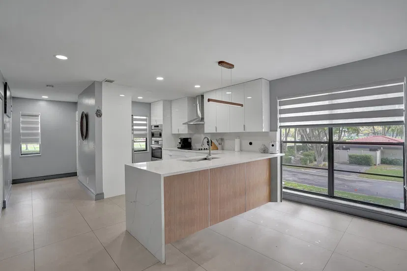 21675 Tall Palm Circle 2b, Boca Raton