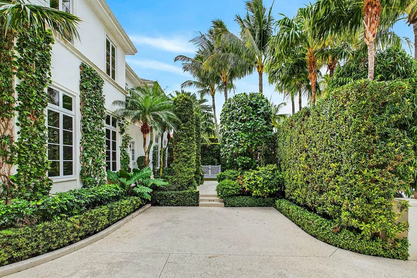 232 Seabreeze Avenue — photo 3