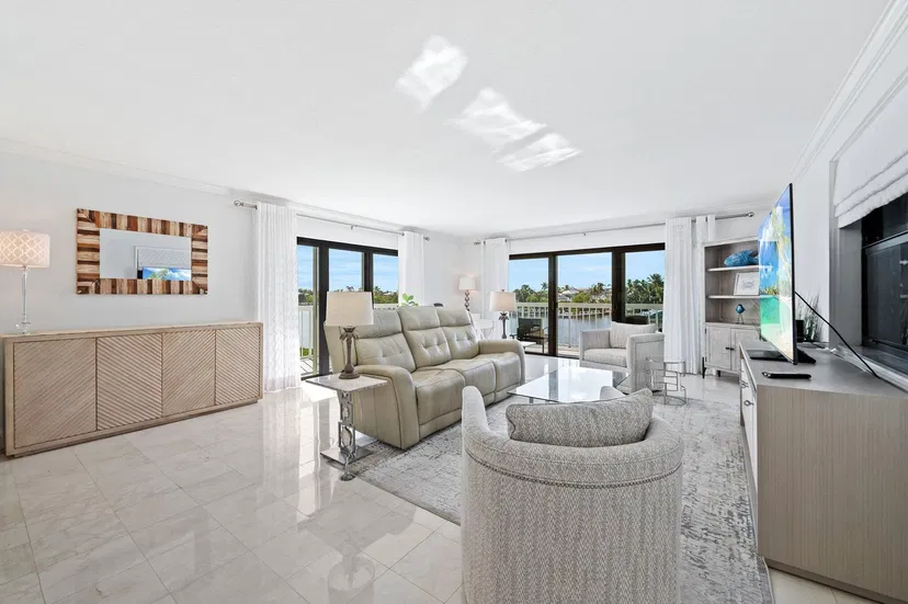 3501 S Ocean Boulevard #307 — photo 2