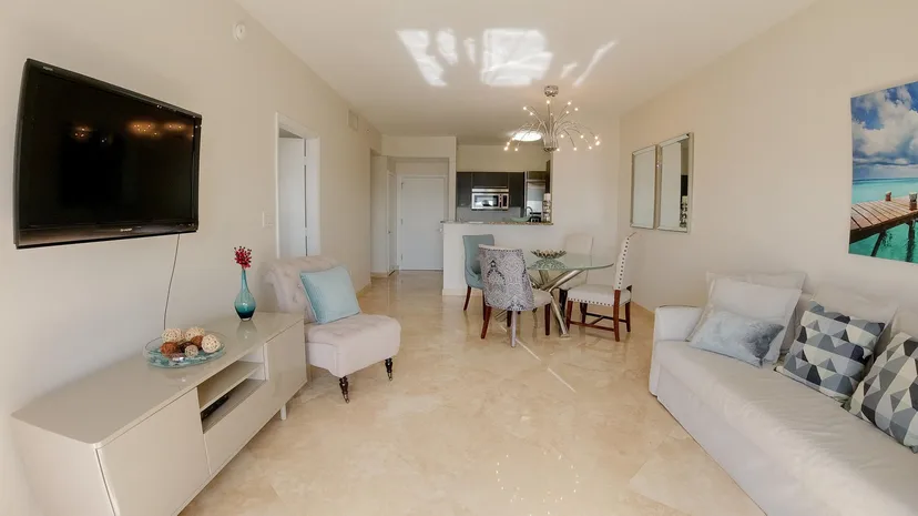 Sold Aug 2026 · 550 Okeechobee Boulevard 1721, West Palm Beach