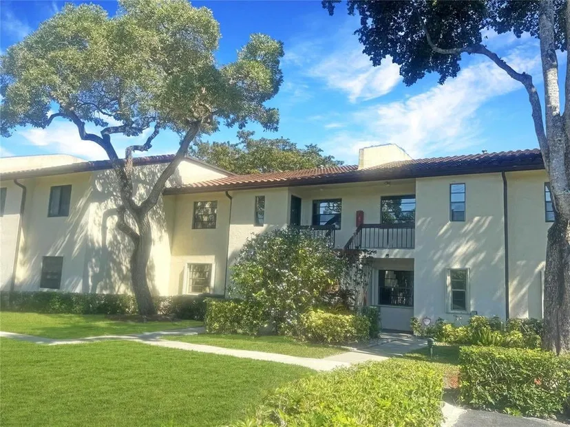 Sold Aug 2026 · 21839 Arriba Real 10g, Boca Raton