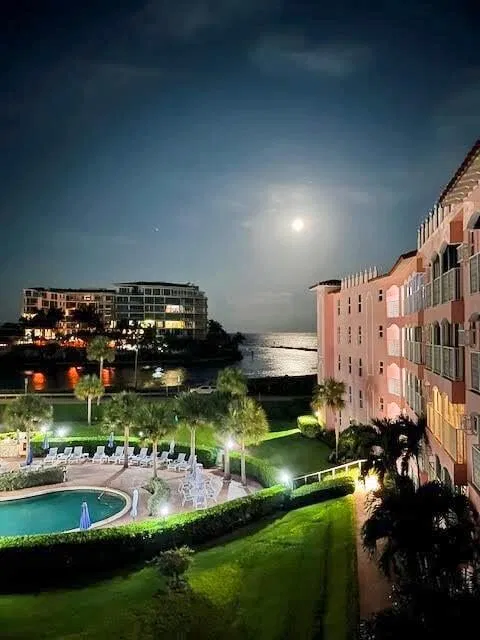 1040 Banyan Road 401c, Boca Raton