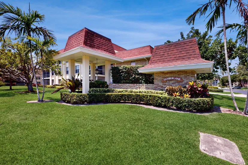 Eastpointe Country Club Unit 121