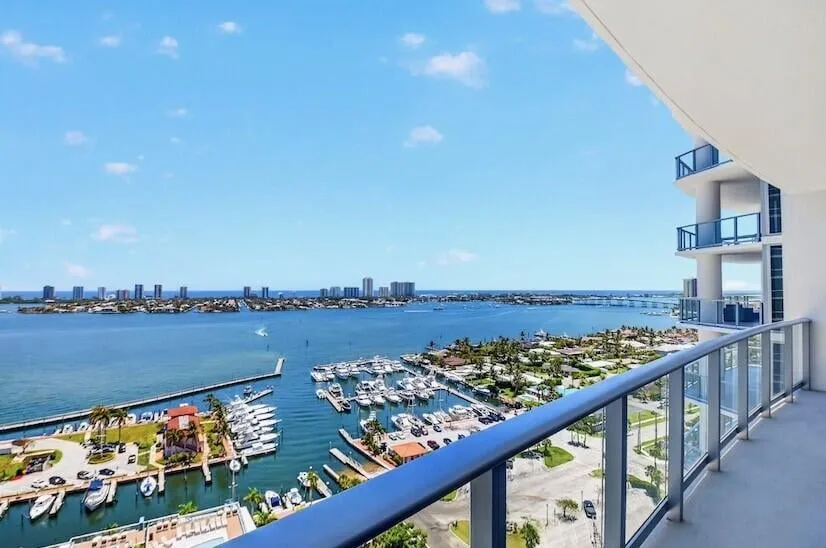 220 Lake Shore Drive 1808, Lake Park
