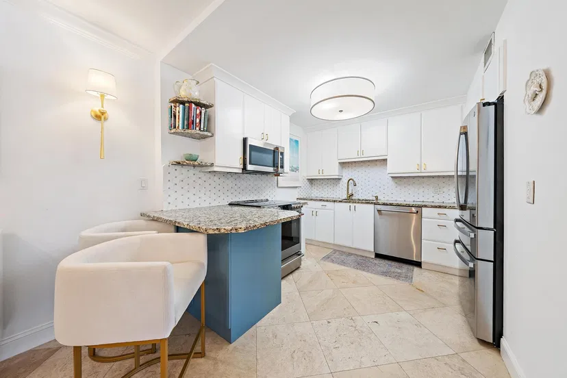 170 N Ocean Boulevard #210 — photo 4