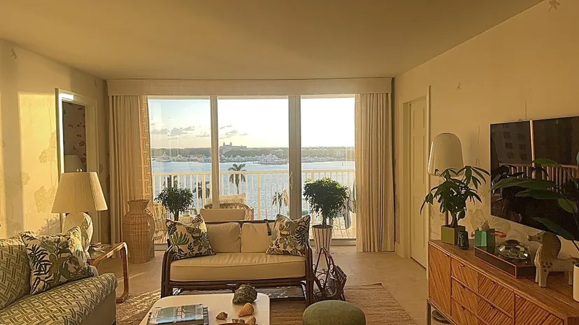 Unit 1007 · 1801 S Flagler · West Palm Beach