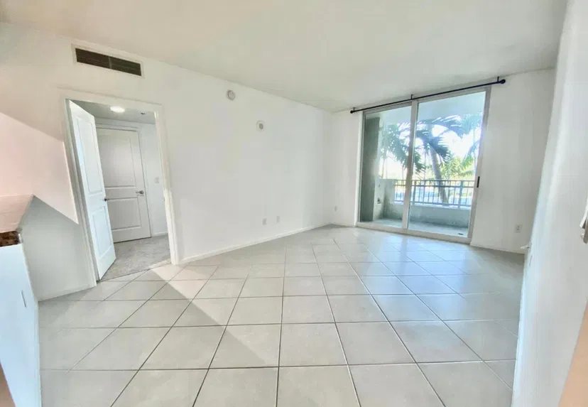 Unit 218 · The Metropolitan · West Palm Beach