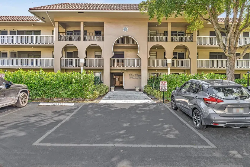 100 Royal Palm Way 303, Boca Raton