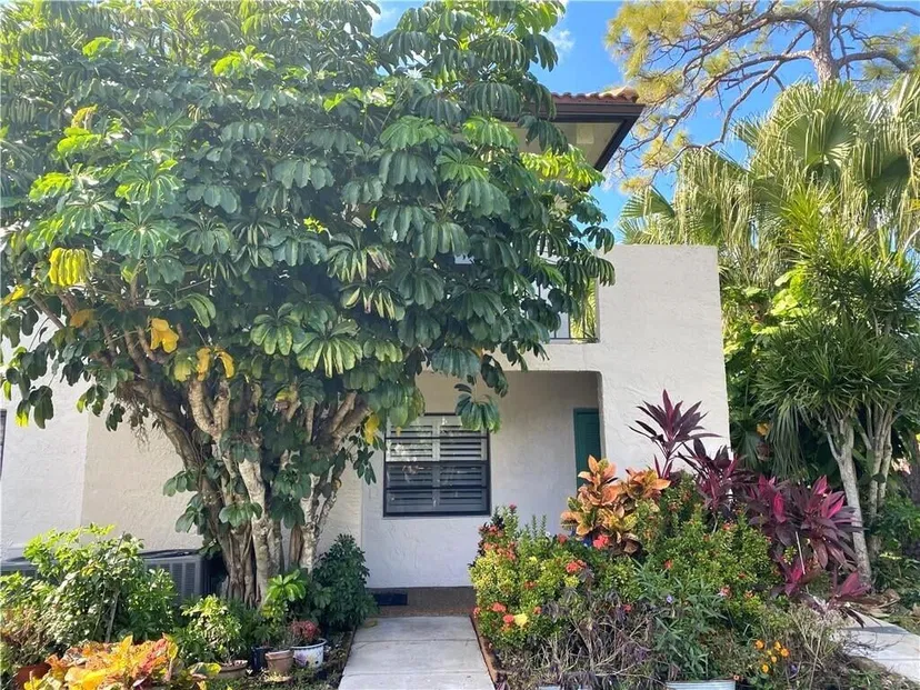 21766 Cypress Drive 20-g, Boca Raton