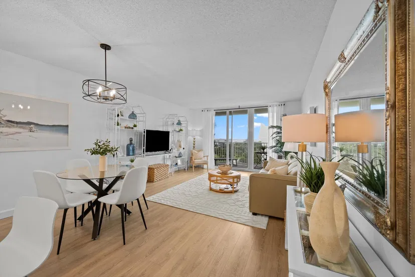 Barclay Condo Unit 612