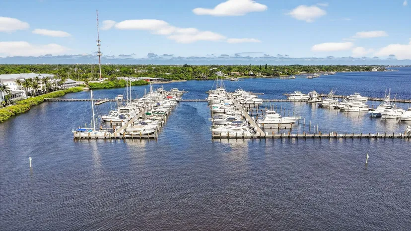 875 NW Flagler Avenue 302, Stuart